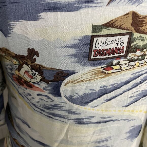VTG Warner Bros Men's XXL Taz Devil Beach California Hawaiian Button-Up Shirt - Picture 4 of 9